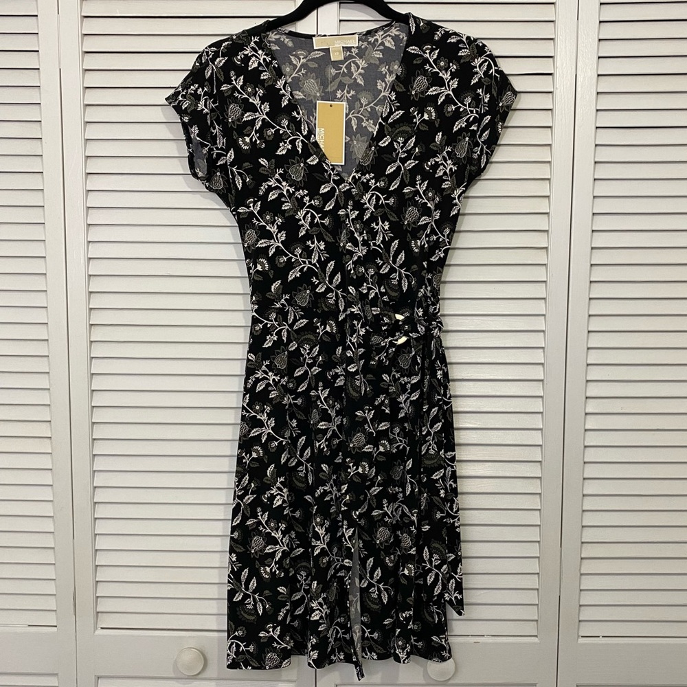 Michael Kors Ladies Size  XSmall Black Faux Wrap Dress